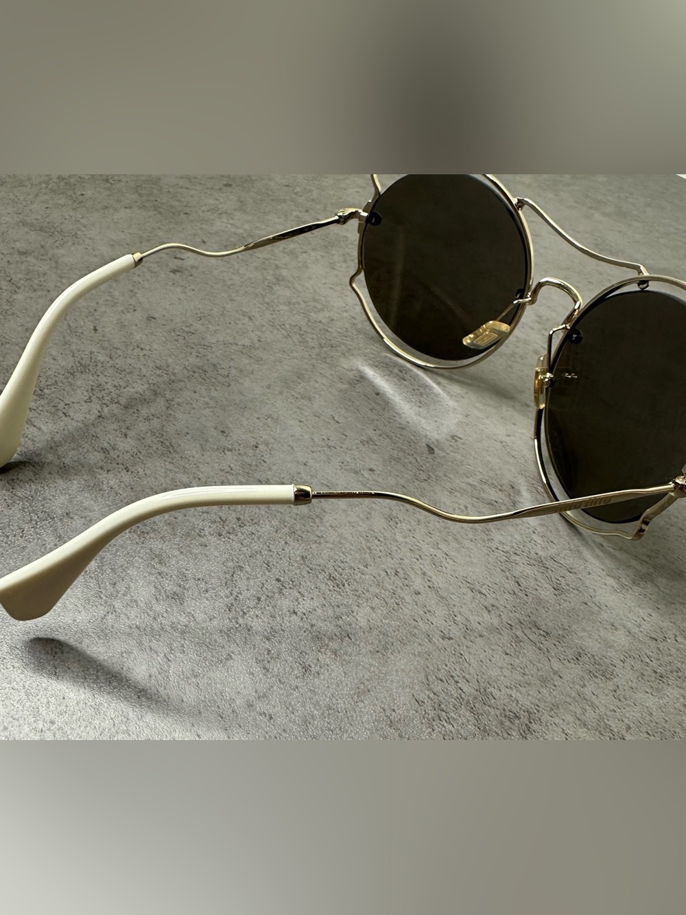 Miu Miu SMU 50S Scenique Gold Metal Oversized Round Sunglasses - Picture 8 of 9